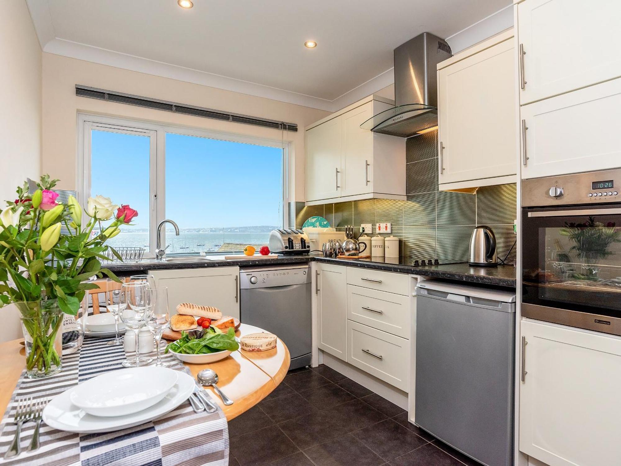 9 Dolphin Court Apartment Brixham Exterior foto